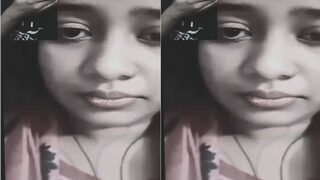 Desi Girl Shows Her Boobs On VC | Viral MMS