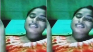 Sexy Desi Bhabhi Shows | Viral MMS