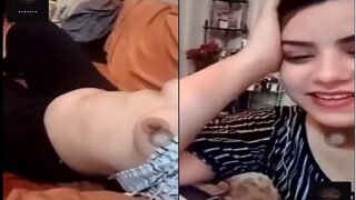Desi Girl Shows Her Boobs | Viral MMS