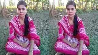 Desi Village Bhabhi Shows Her Boobs And Pussy Part 1 | Viral MMS