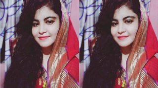 Desi Girl Shows Her Big Boobs Part 1 | Viral MMS