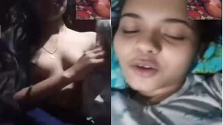 Horny Desi Girl Shows Her Boobs | Viral MMS