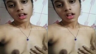 Desi Girl Shows Her Big Boobs | Viral MMS