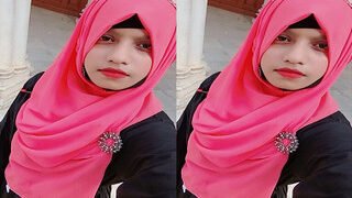 Cute Desi Girl Shows Boobs | Viral MMS