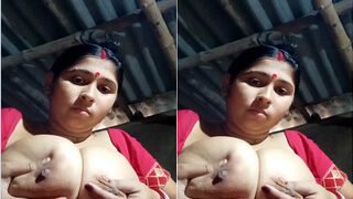 Desi Village Wife Play With Her Big Boobs | Viral MMS