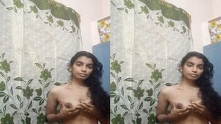 Desi Girl Play With Her Boobs | Viral MMS