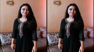 Sexy Desi Girl Shows Boobs Part 2 | Viral MMS