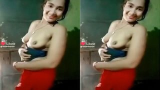 Sexy Bhabhi Shows Boobs | Viral MMS