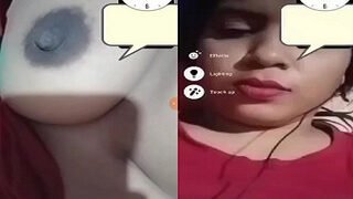 Sexy Desi Girl Shows Boobs For Lover | Viral MMS