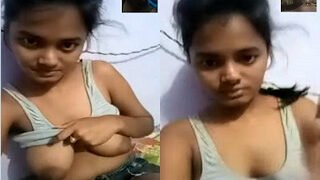 Desi Girl Shows Her Boobs | Viral MMS