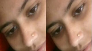 Desi Girl Shows Her Boobs And Pussy Part 1 | Viral MMS