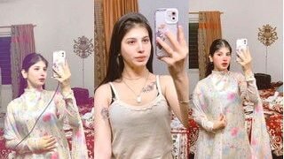 Sexy Tiktokar Shows Boobs | Viral MMS