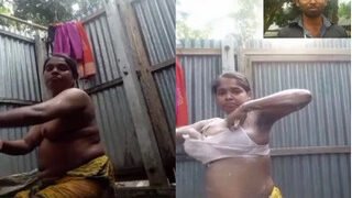 Sexy Desi Bhabhi Shows Her Pussy And Bathing Part 2 | Viral MMS