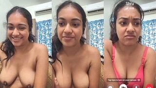 Cute Tamil Girl Show Boobs On VC | Viral MMS