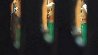 Desi Bhabhi Boobs Video Capture | Viral MMS