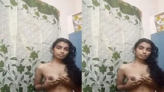 Desi Girl Play With Her Boobs | Viral MMS
