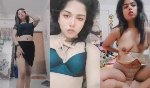 Horny Desi Girl Shows Her Nude Body And Fingering Part 1 | Viral MMS
