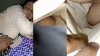 Desi Sleping Wife Boobs Video Capture | Viral MMS
