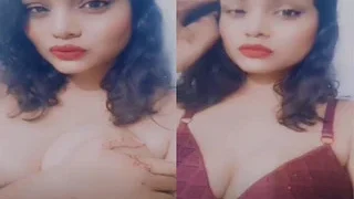Shy Desi Girl Shows Boobs | Viral MMS