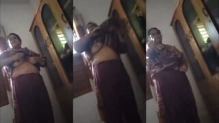 Desi Mom Boobs Video Capture By Son | Viral MMS