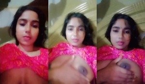 Horny Desi Girl Shows Her Boobs | Viral MMS
