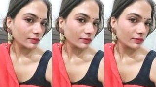 Horny Slim Indian Wife Shows Nude Body | Viral MMS